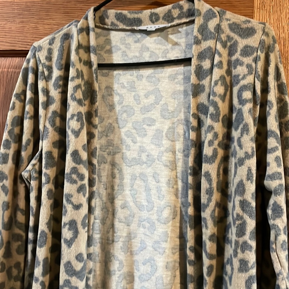 Soooo soft leopard cardigan. New in plastic without tags.
